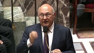 Lanceurs dalerte quotA lavenir Antoine Deltour sera protégé en Francequot assure Sapin [upl. by Micheal417]