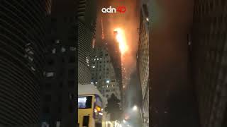 🚨 Incendio en rascacielos de Hong Kong [upl. by Naibaf505]