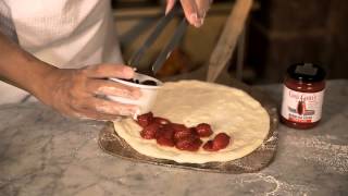 Pizza Ripiegata [upl. by Niabi]