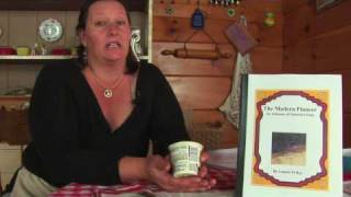 Natural Health amp Hygiene  How to Treat a Yeast Infection Naturally [upl. by Penhall]