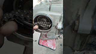 Timing Chain fitting 🤔 youtubeshorts viralvideo bikeengine [upl. by Leuamme]