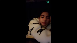 ENG SUB Taehyung Weverse Live quotYoquot 231201 [upl. by Consolata]