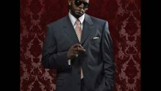 R Kelly  Whole Lotta Kisses New 2008 [upl. by Lash]