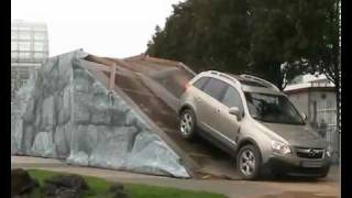 Chevrolet Captiva extreem test [upl. by Acinnej757]