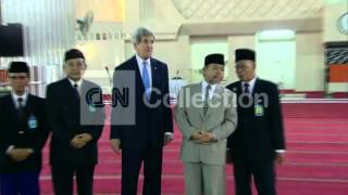 KERRY IN INDONESIAVISITS ISTIQLAL MOSQUE [upl. by Nyrem]