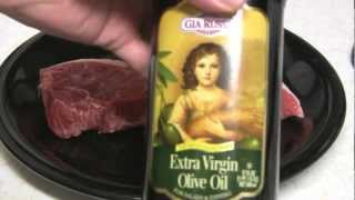 How to Cook a Perfect Steak Without a Traditional Grill [upl. by Eisiam]