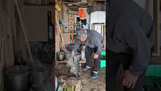 How to boil harakekeNZ Flax for weaving [upl. by Danice]