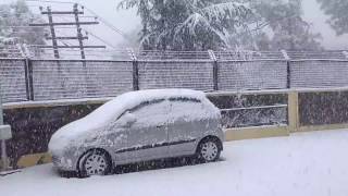 snowfall in kasauli himacahl pradesh 2017 [upl. by Lalad291]