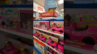 Toys R Us Explore the Christmas Displays [upl. by Drarehs]