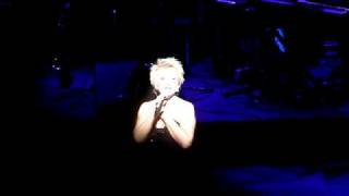 Elaine Paige I dreamed a dream  live Theatre Royal Drury Lane London 08032009 [upl. by Aled]