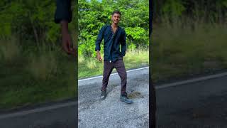 Pi pi kar🥶 frize kar pani😯 new nagpuri dance video niteshkachha [upl. by Gebelein562]