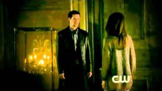 Nikita amp Michael Kiss 1x17 [upl. by Buck]