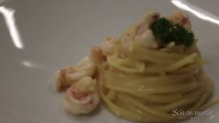 Spaghetti aglio olio e scampi [upl. by Sisi]