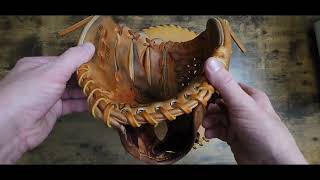 Rawlings 3615 Custom Collection Glove [upl. by Colver]