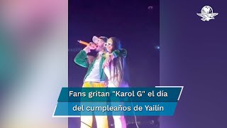 Anuel AA sube al escenario a su esposa y fans le gritan quotKarol Gquot [upl. by Brandea746]