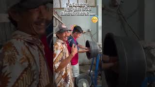 Pa Encong ngerjain BOS bumbu bumbumasak kelapaparut [upl. by Ahsenik]