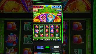 25 Spins Huff N Puff With A New Country Song Idea Slots Gambling [upl. by Redienhcs]