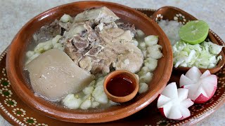 POZOLE BLANCO ESTILO COLIMA  Una travesía por la gastronomía [upl. by Fagan]