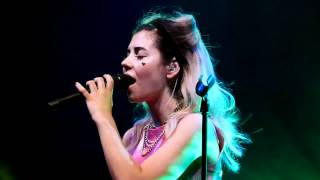 Marina and the Diamonds  I Am Not a Robot live HMV Institute Birmingham 290612 [upl. by Hughmanick570]