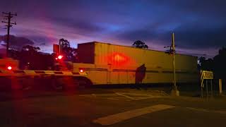 6MX1 Aurizon containers to Port Pirie SA 10524 Ararat West [upl. by Howey]