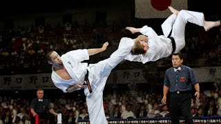 Epic Karate Knockouts  Professionals vs Beginners [upl. by Okubo]