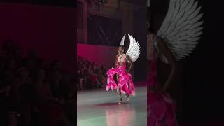 Anok Yai for Victoria Secret fashion show anokyai model fashion runway vsfs [upl. by Ahsenauq354]