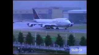 Heathrow airport plane spotting 382001 [upl. by Gunilla]