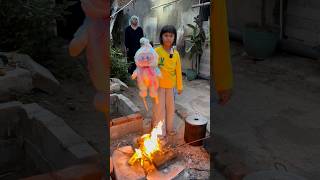 Ica Bakar Boneka Labubu Felisha [upl. by Carrew]