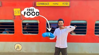 I Ordered FREE FOOD in Train😂  Ordered Noodles on Train  RailRestro [upl. by Arytal]