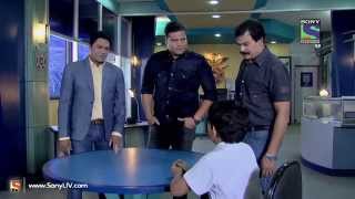 CID  च ई डी  Pied Piper  Episode 1154  15th November 2014 [upl. by Erasme226]