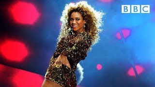 Beyoncé performs Irreplaceable  Glastonbury 2011  BBC [upl. by Akiner196]