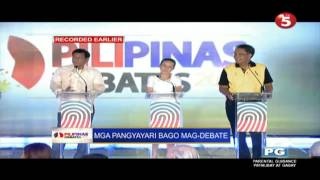 Duterte Poe and Roxas trying to entertain the crowd Predebate Part 1 [upl. by Adilem]