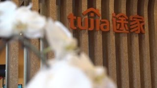 How Tujia is beating Airbnb in China [upl. by Pliam]