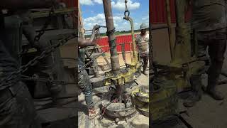 Workover Well Service job rig wellbeing drilling oil tripping [upl. by Ahseena752]