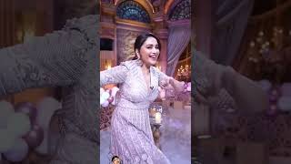 Madhuri Dixit hoga tumse pyara kaun Song Dance video trending shorts youtubeshorts [upl. by Atilam]