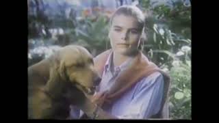 Mariel Hemingway 1980 Noxzema Skin Cream Commercial [upl. by Abshier196]