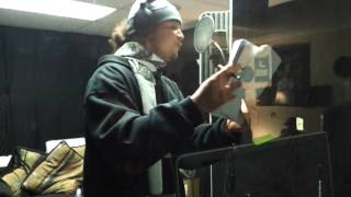 Bizzy Bone in Studio Recording quotPlay That Musicquot Part 1 [upl. by Thomsen181]