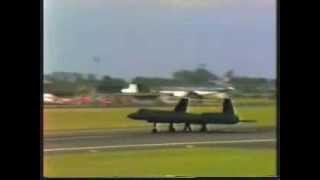 Crazy pilot  SR71 Blackbird rare footage  Turn down the volume [upl. by Rudich]