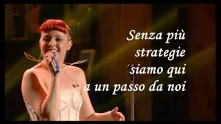 Bagnati dal sole Noemi Karaoke Base al piano con testo Sanremo 2014 [upl. by Ordnajela675]