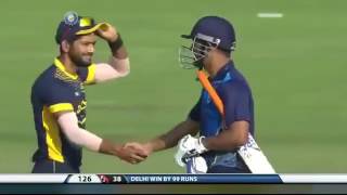 Gambhir ignoring Dhoni for handshake [upl. by Nrubliw829]