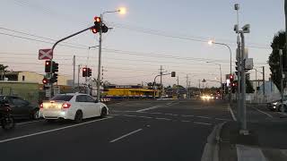 Coorparoo Station QLD Level Crossing [upl. by Angelia]