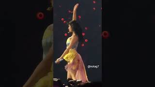 240316 TWICE MOMO LIKEY DANCE BREAK SHORT LAS VEGAS 트와이스 모모 momo [upl. by Martelle951]