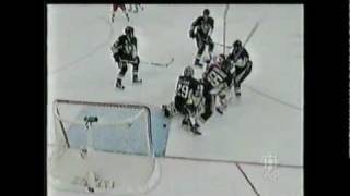 2008 Stanley Cupwinning own goal scored by Goaltender MarcAndré Fleury [upl. by Notgnihsaw]