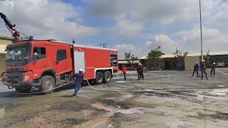 29 Ton 6x6 Drive ARFF Airport Airplane Fire Truck with Foldable Rescue Boom [upl. by Nalahs465]