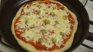 Rewelacyjna PIZZA Z PATELNI prawie jak z pieca   jak zrobić pizze na patelni [upl. by Nnylimaj869]