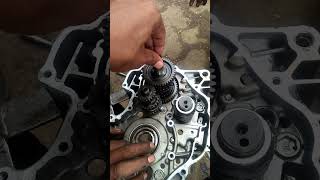 shorts bike engine part in repair  bike engine cleaning 😀😀 [upl. by Eurd]