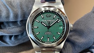 LAUREATO GREEN GIRARDPERREGAUX  Laureato 42mm Green 芝柏 810101131531CM GirardPerregauxWatches [upl. by Domenico]