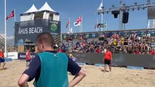 Första gruppspel första dagen i Åhus Beach handboll [upl. by Acirtal]