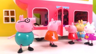 Peppa Pig CampingCar Histoire de Jouets [upl. by Shanie]