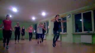 Katarzyna Cyunczyk Zumba Jay Santos  Caliente [upl. by Secunda650]